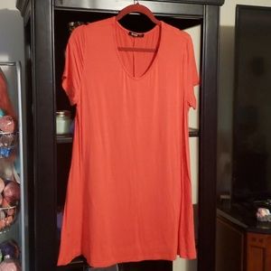 Thanth Long Tunic Top